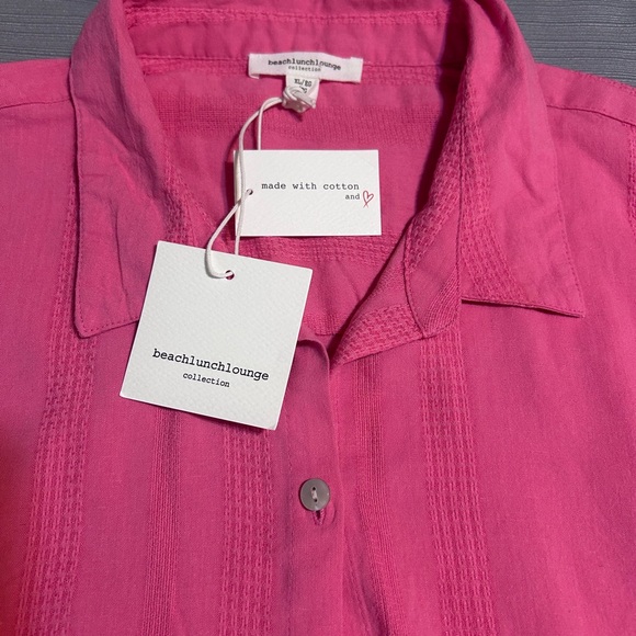 Pink Short-Sleeve Button-Up Shirt - Picture 4 of 10